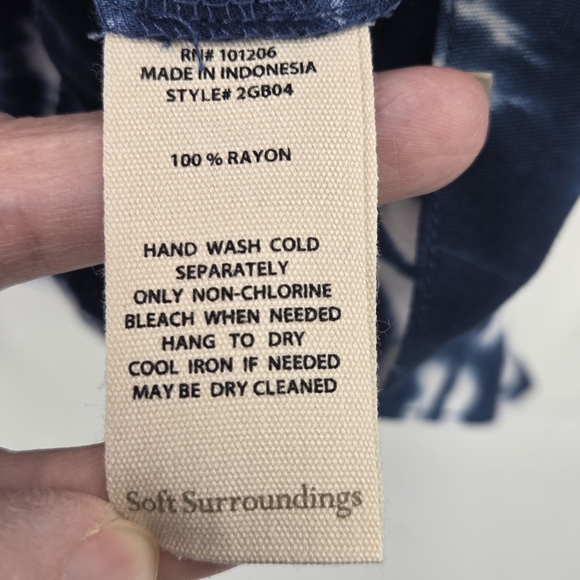 Soft Surroundings Women's Tie Dye Long Sleeve Tunic Top Blue White Size Medium - Picture 4 of 8